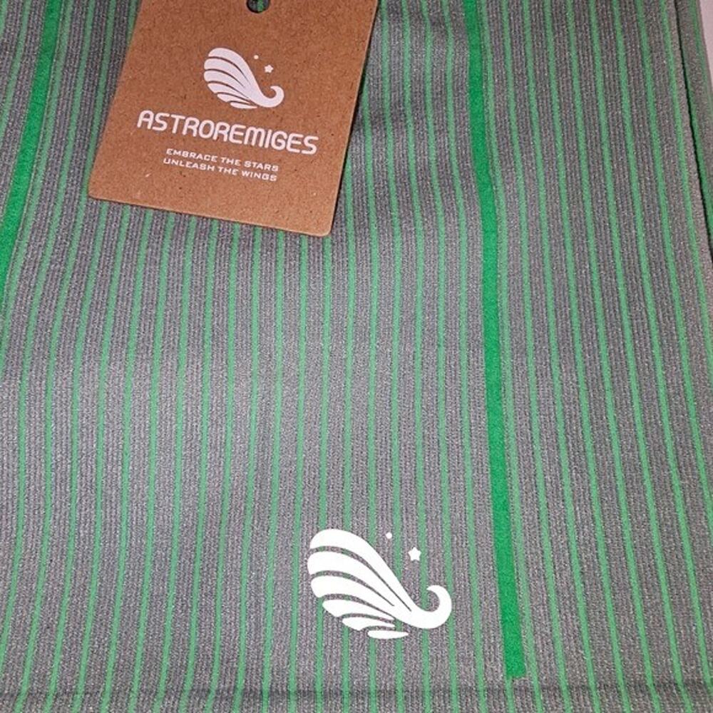 Astroremiges Harmony Striped Biker Shorts Aurora Green Grey Size L NWT Ribbed